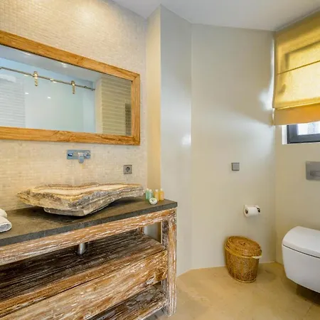 Sleeps 6 With Pool Air Con And Wifi Santa Eularia des Riu